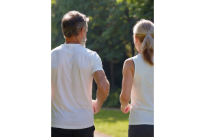Stark durch die Lebensmitte – Krafttraining, Protein und Kreatin